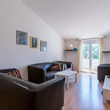 Veljko Apartment