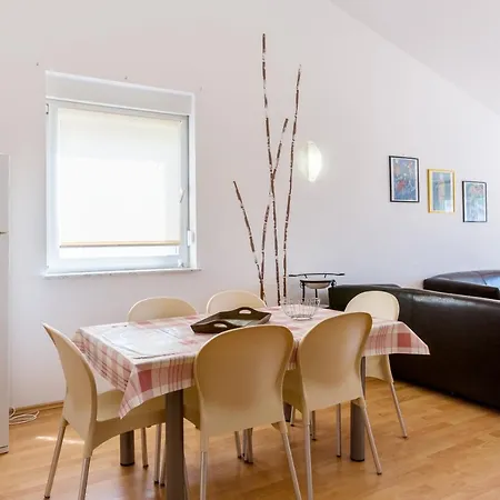 Apartment Veljko *