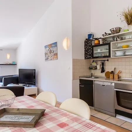 Apartament Veljko *